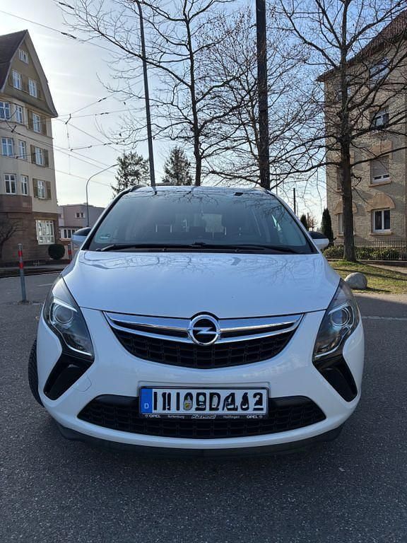 Gebraucht Opel Zafira Tourer 120 PS (88 kW) 2012 Weiß Van / Kleinbus
