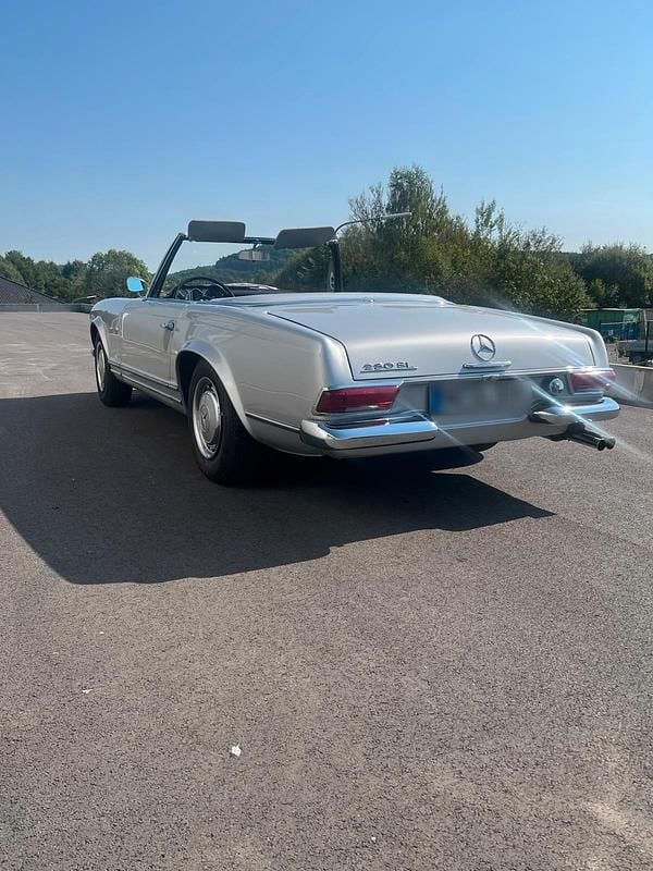 Gebraucht Mercedes W113 150 PS (110 kW) 1965 Silber Cabrio