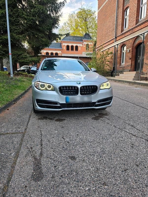 Gebraucht BMW 525 218 PS (160 kW) 2014 Limousine