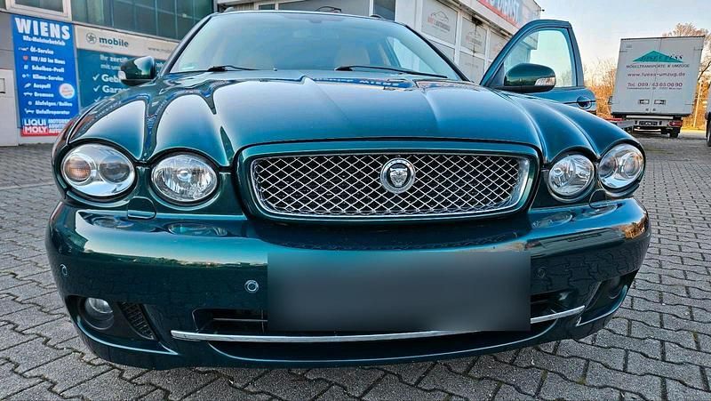 Gebraucht Jaguar X-type 145 PS (106 kW) 2008 Grün Kombi