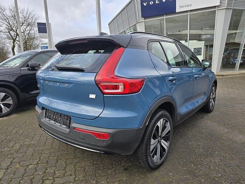 Gebraucht Volvo XC40 Ultimate 169 kW (231 PS) 2023 Fjord blue metallic SUV