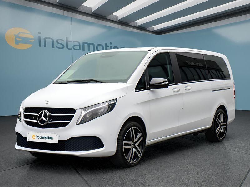 Gebraucht Mercedes V300 237 PS (174 kW) 2022 Weiß Van / Kleinbus