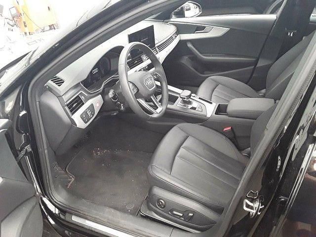 Gebraucht Audi A4 Ambiente 204 PS (150 kW) 2021 Mythosschwarz metallic Kombi