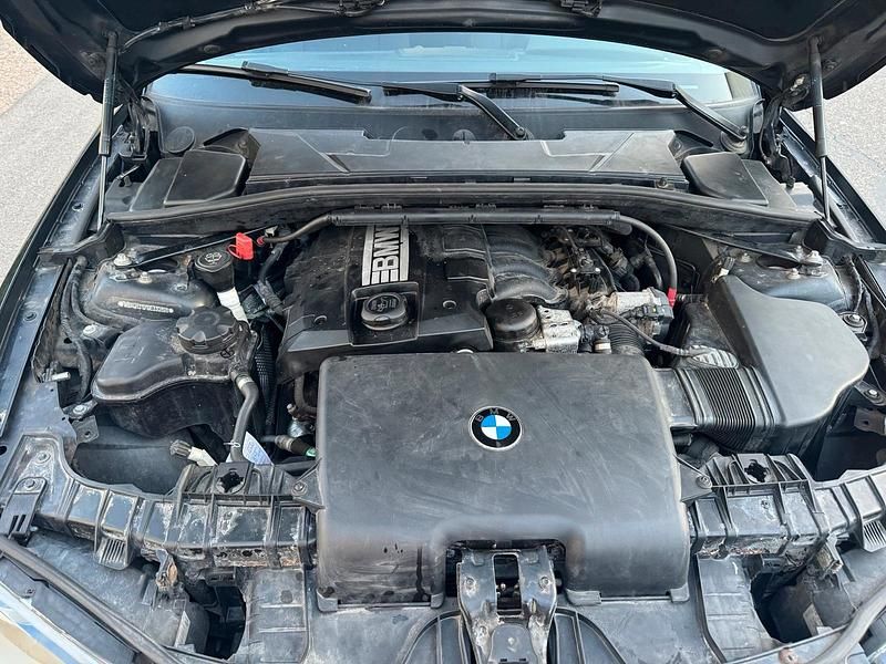 Gebraucht BMW 116 143 PS (105 kW) 2009 Schwarz Kleinwagen