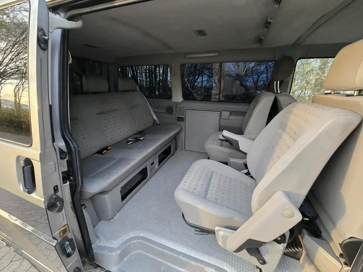 Używany VW T4 151 KM (111 kW) 2000 Szary Van