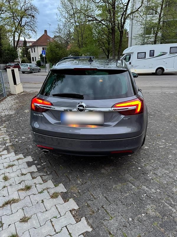 Gebraucht Opel Insignia 170 PS (125 kW) 2016 Grau Kombi