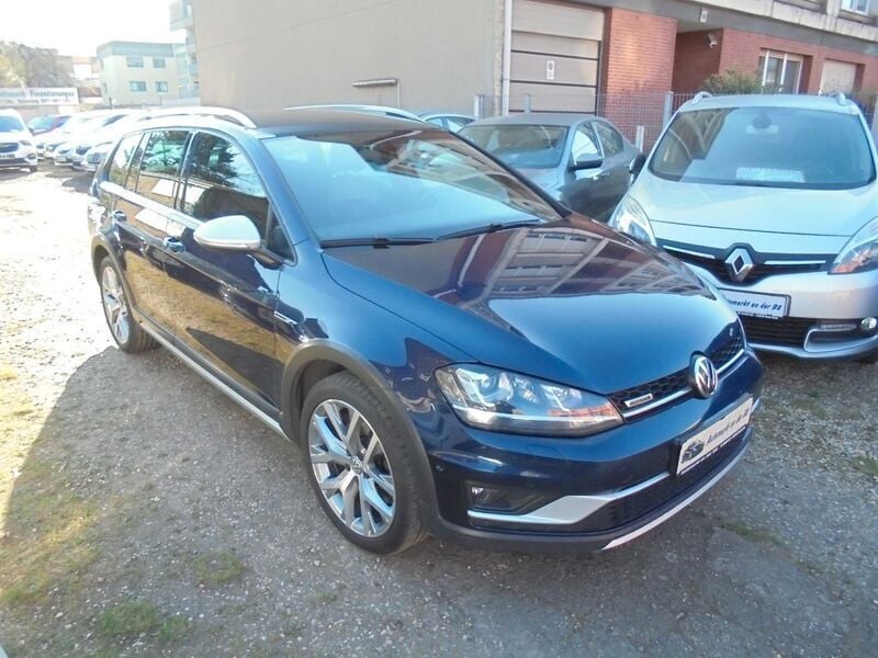 Blau Gebraucht 2015 VW Golf Alltrack Basis Kombi | 9.999 € (Guter Preis) - Bild 1/4