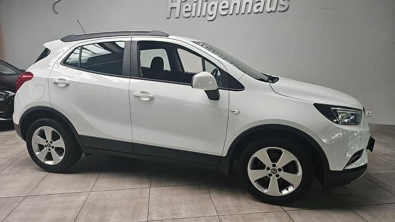 Weiß Gebraucht 2018 Opel Mokka X Edition SUV | 11.370 € (Fairer Preis) - Bild 1/4