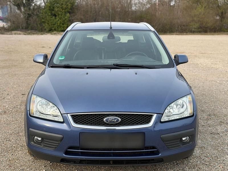 Gebraucht Ford Focus 145 PS (106 kW) 2005 Blau Kombi