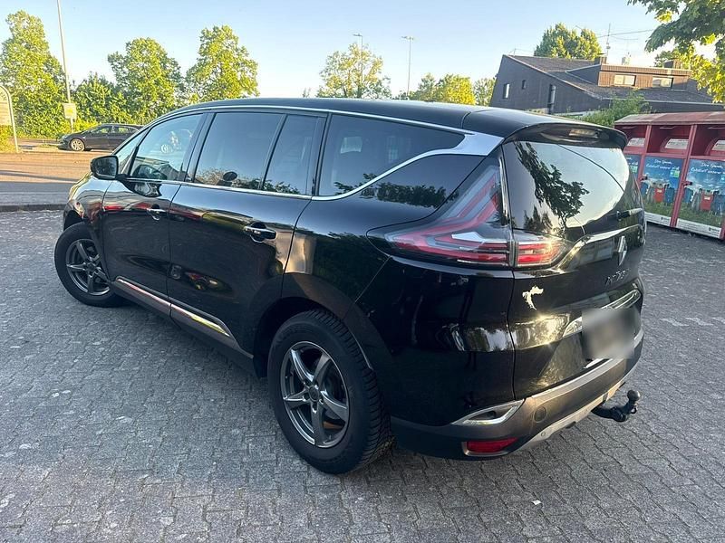 Używany Renault Espace Initiale Paris 160 KM (117 kW) 2016 Czarny Minivan