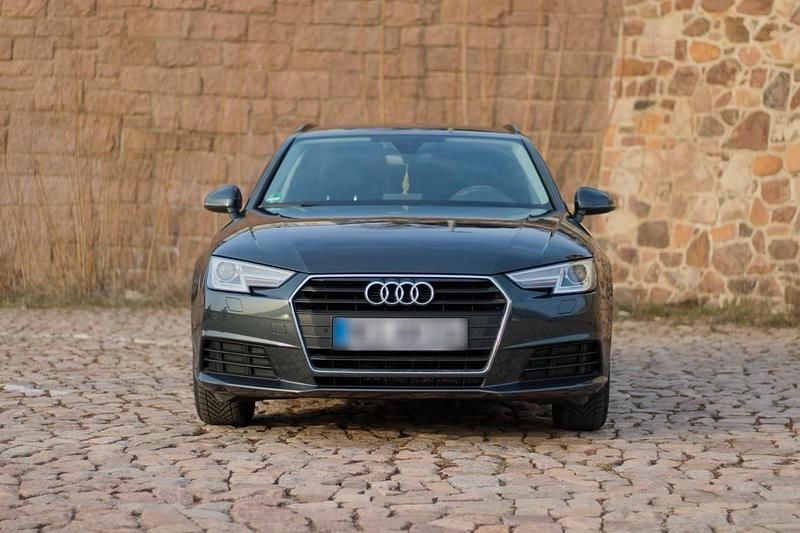 Gebraucht Audi A4 150 PS (110 kW) 2017 Grau Kombi