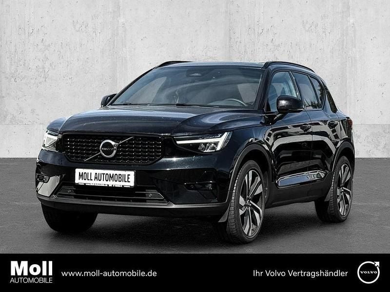 Gebraucht Volvo XC40 Ultimate 197 PS (144 kW) 2022 Onyx black (metallic) SUV