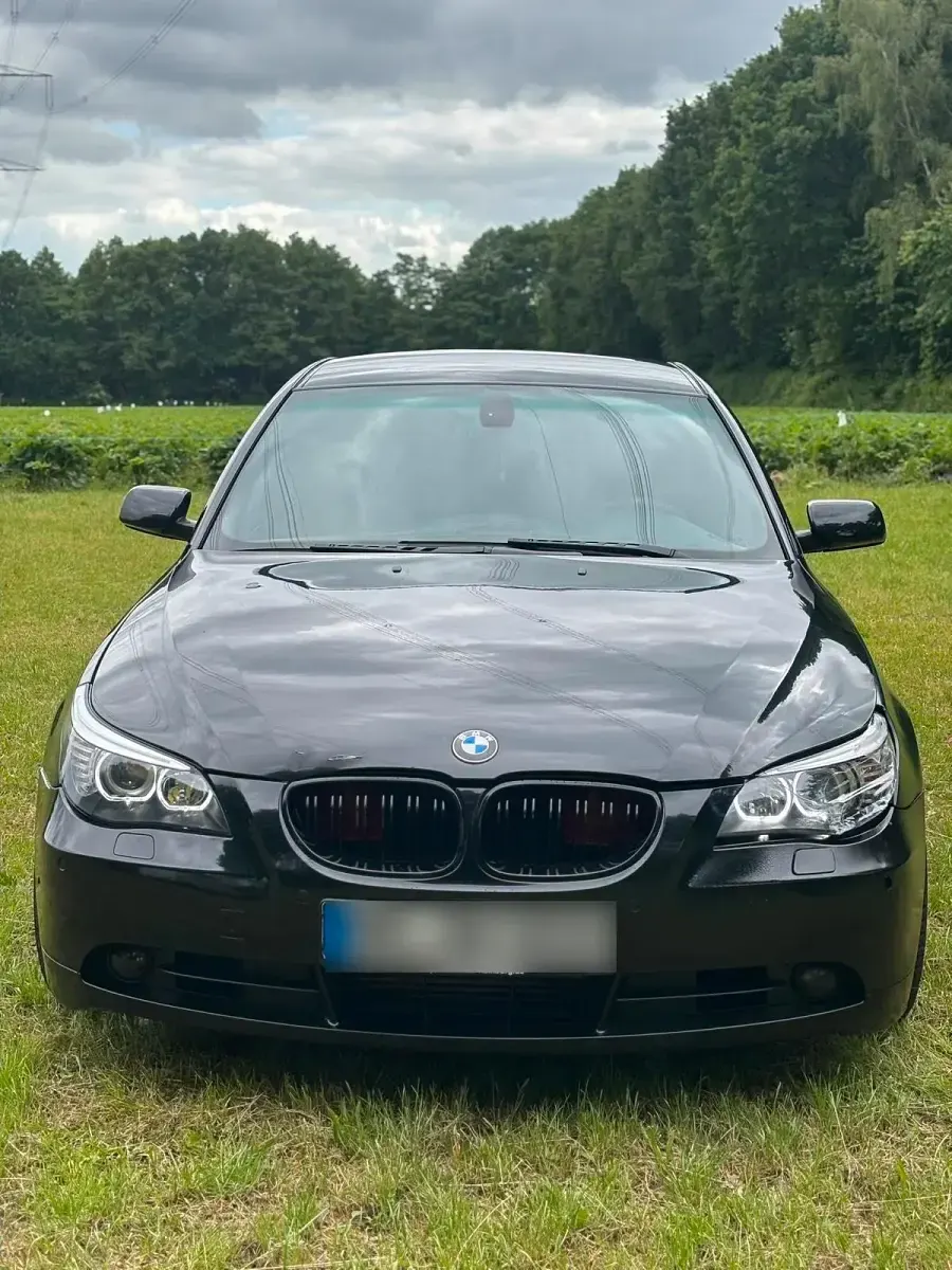 Gebraucht BMW 525 177 PS (130 kW) 2005 Schwarz Limousine