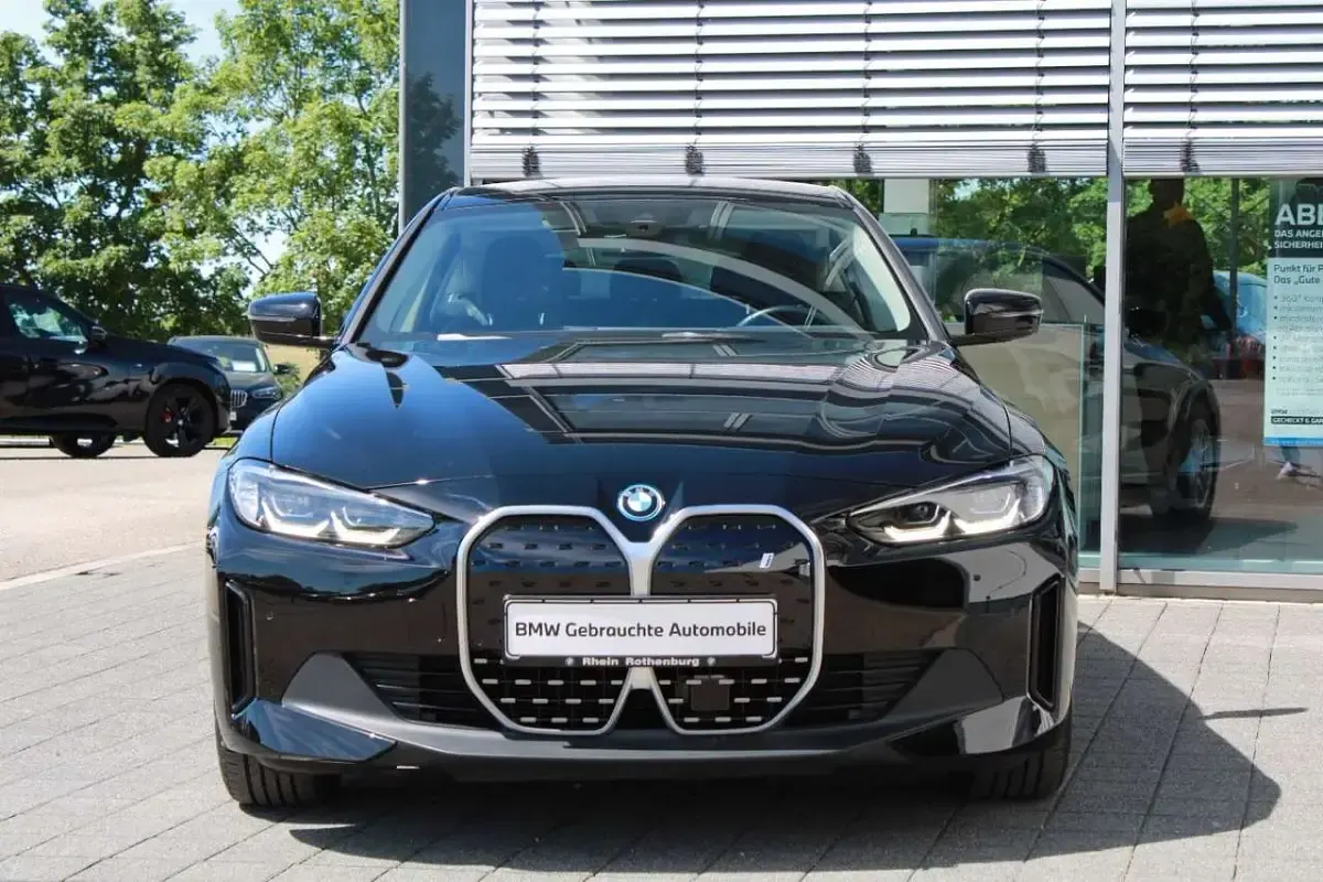 Gebraucht BMW i4 210 kW (286 PS) 2024 Schwarz Limousine