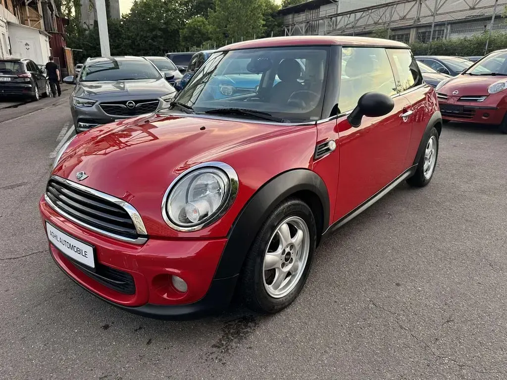 Gebraucht Mini ONE 75 PS (55 kW) 2011 Rot Kleinwagen