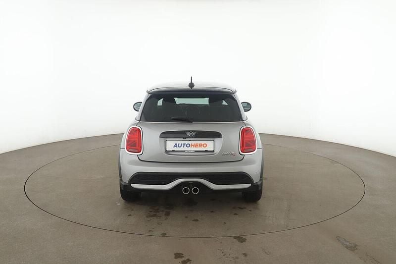 Gebraucht Mini Cooper S Essential 178 PS (130 kW) 2024 Grau Kleinwagen