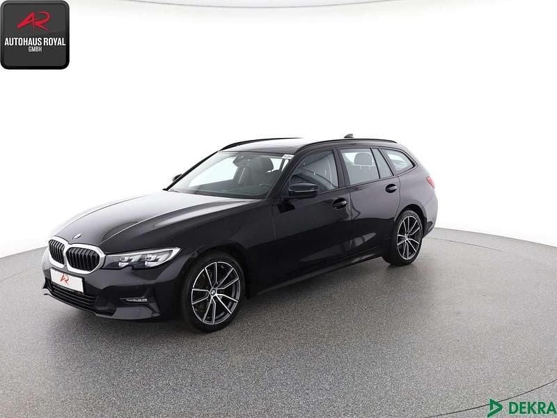 Schwarz Gebraucht 2020 BMW 320 M Sport Kombi | 28.740 € (Guter Preis) - Bild 1/4