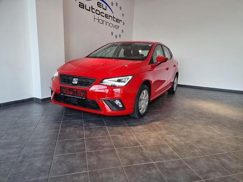 Gebraucht Seat Ibiza Style Plus 80 PS (58 kW) 2022 Reinrot Limousine