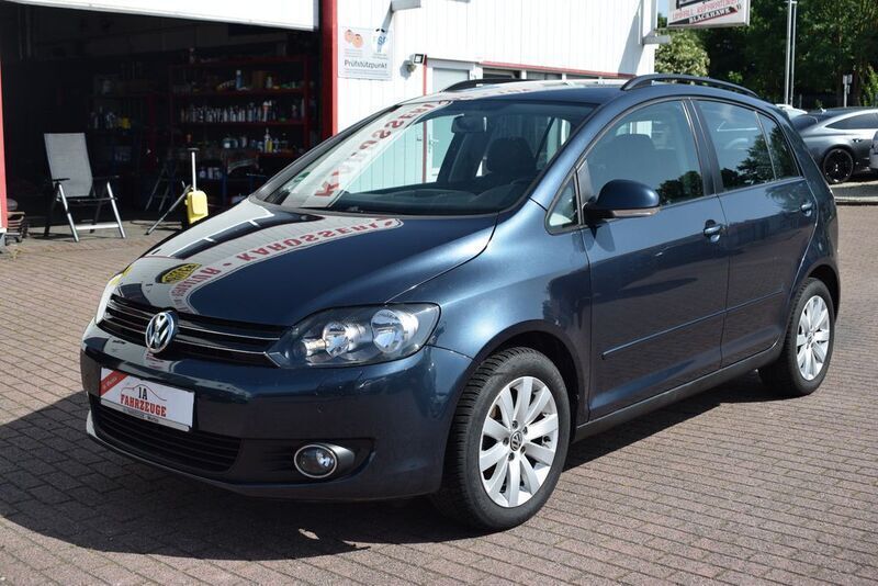Blau Gebraucht 2009 VW Golf Plus Comfortline Van / Kleinbus | 4.890 € (Guter Preis) - Bild 1/4