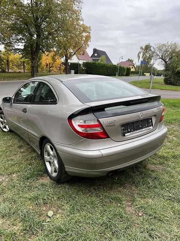 Gebraucht Mercedes C180 Sport Edition 143 PS (105 kW) 2005 Coupé
