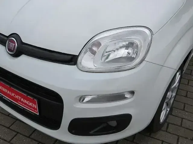 Gebraucht Fiat Panda Lounge 69 PS (50 kW) 2018 Weiß Kleinwagen