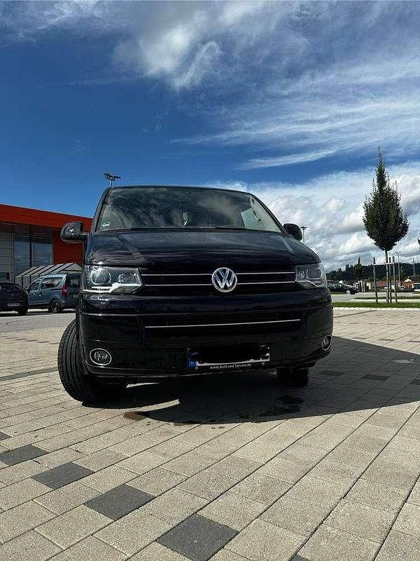 Schwarz Gebraucht 2014 VW Multivan Highline Van | 25.600 € (Superpreis) - Bild 1/4