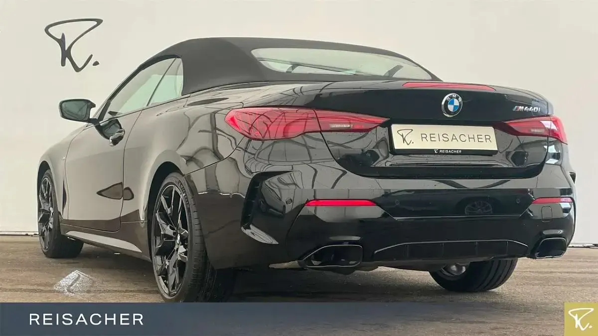Neu BMW M440 M Sport 392 PS (288 kW) 2026 Saphirschwarz metallic Limousine