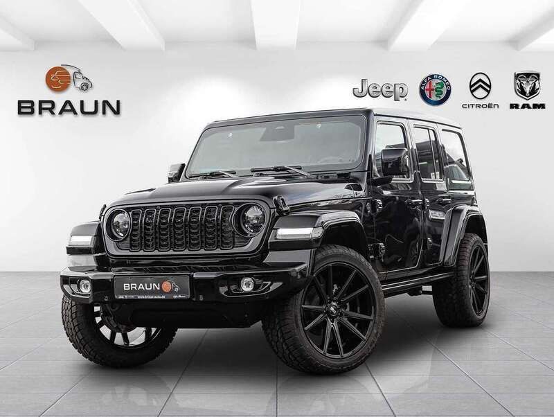 Schwarz Neu 2025 Jeep Wrangler Sahara SUV | 73.850 € - Bild 1/4