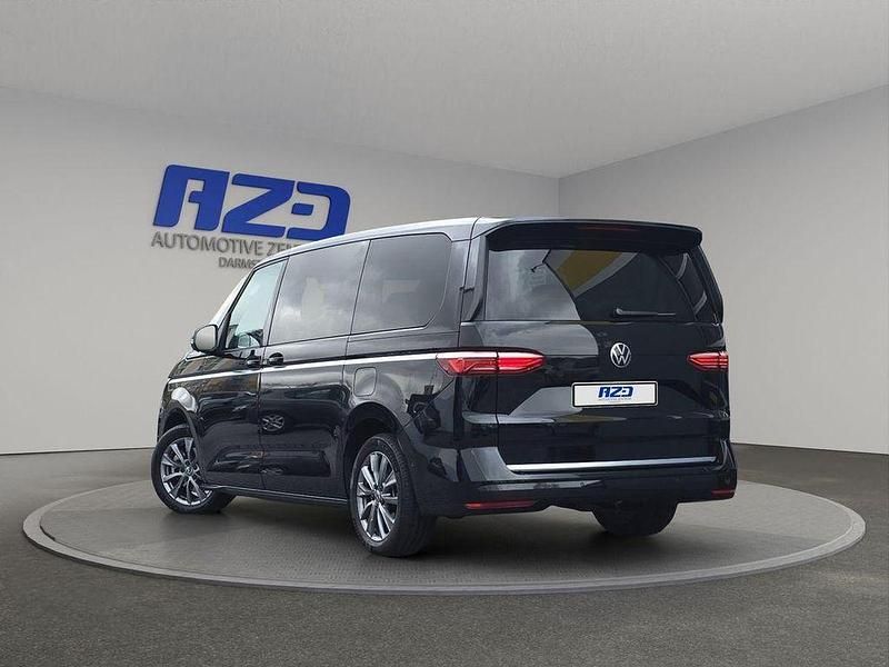 Gebraucht VW Multivan 204 PS (150 kW) 2023 Deep black perleffekt Van