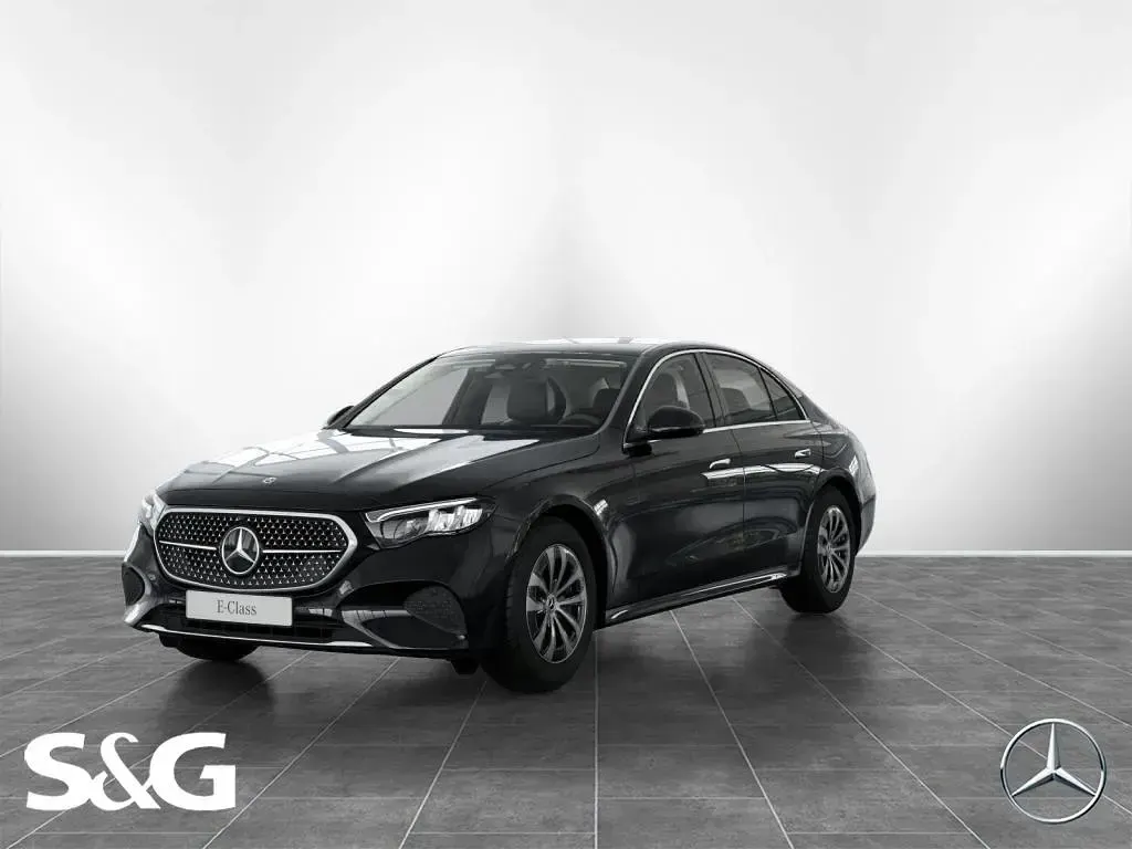 Gebraucht Mercedes E220 Avantgarde 197 PS (144 kW) 2026 Limousine