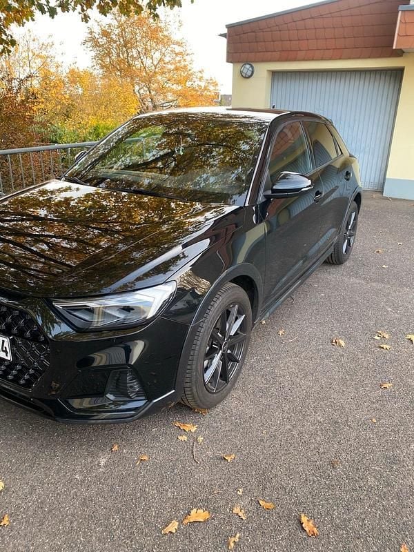 Gebraucht Audi A1 150 PS (110 kW) 2025 Schwarz SUV