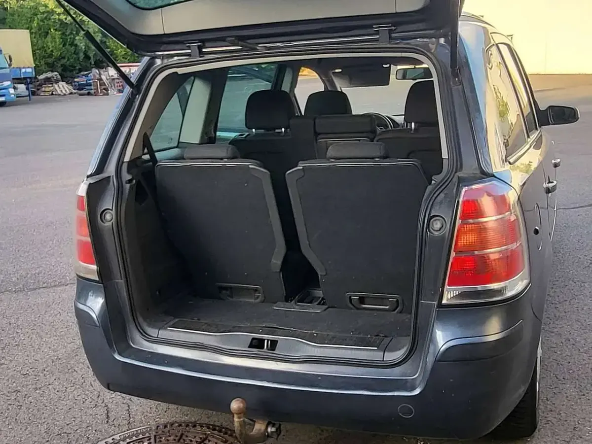 Gebraucht Opel Zafira 140 PS (102 kW) 2007 Blau Van / Kleinbus