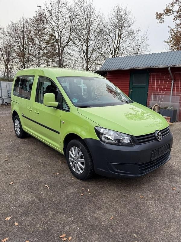 Grün Gebraucht 2012 VW Caddy Van / Kleinbus | 12.300 € (Fairer Preis) - Bild 1/4