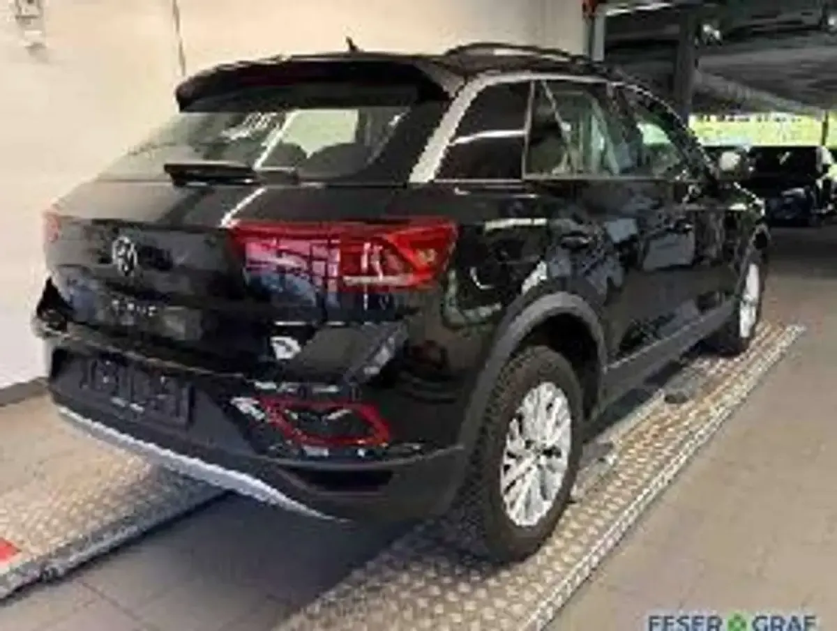 Gebraucht VW T-Roc Life 150 PS (110 kW) 2023 Rot SUV