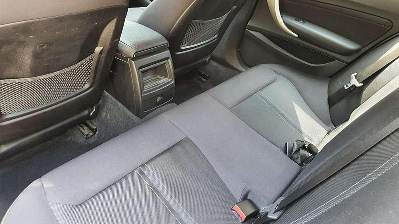 Gebraucht BMW 118 136 PS (100 kW) 2017 Grau Kleinwagen