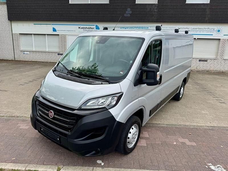 Grau Gebraucht 2021 Fiat Ducato Van | 16.999 € (Superpreis) - Bild 1/4