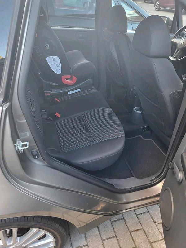 Gebraucht Mitsubishi Colt 95 PS (69 kW) 2008 Grau Kleinwagen