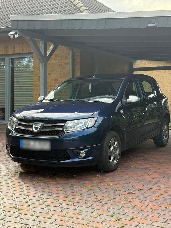 Blau Gebraucht 2016 Dacia Sandero Kleinwagen | 4.600 € (Guter Preis) - Bild 1/4