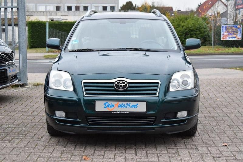 Gebraucht Toyota Avensis Executive 147 PS (108 kW) 2003 Grün Kombi