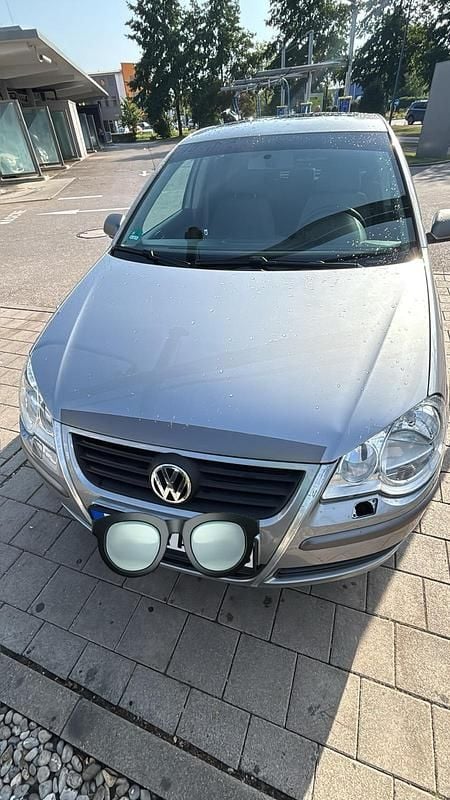 Silber Gebraucht 2005 VW Polo Kleinwagen | 2.800 € (Fairer Preis) - Bild 1/4