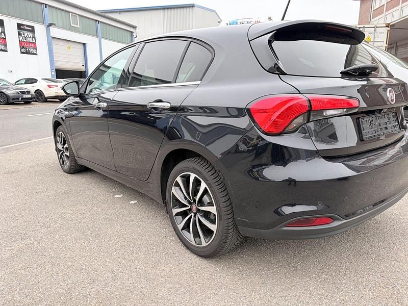 Gebraucht Fiat Tipo Easy 120 PS (88 kW) 2017 Schwarz Kombi