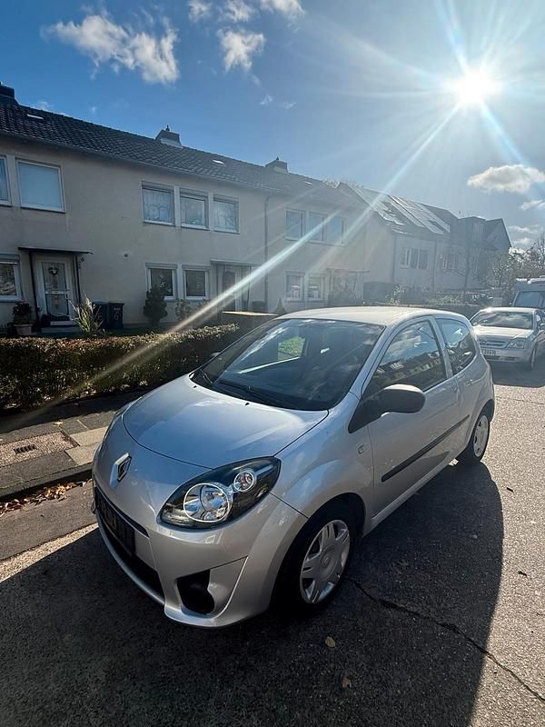 Silber Gebraucht 2011 Renault Twingo Kleinwagen | 1.250 € - Bild 1/4