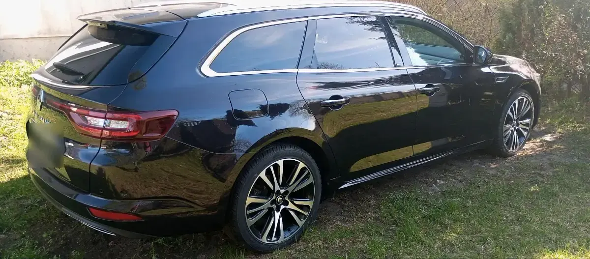 Second-hand Renault Talisman 160 CP (117 kW) 2017 Negru Break