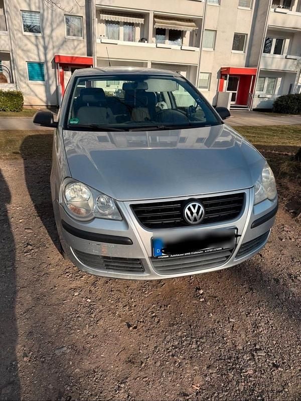 Gebraucht VW Polo 60 PS (44 kW) 2009 Silber Kleinwagen