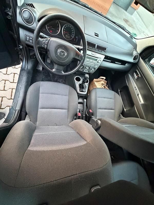 Gebraucht Mazda 2 80 PS (58 kW) 2006 Silber Kleinwagen