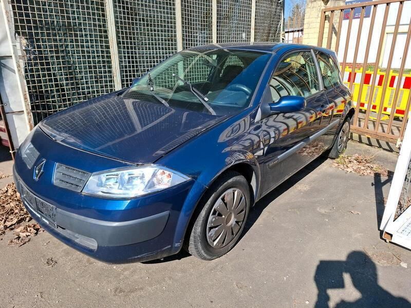 Gebraucht 2012 Renault Mégane III Limousine | 750 € - Bild 1/3