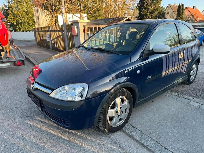 Używany Opel Corsa 60 KM (44 kW) 2003 Niebieski Hatchback