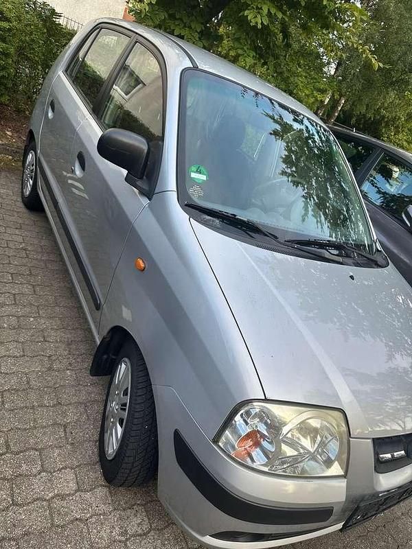 Gebraucht Hyundai Atos 63 PS (46 kW) 2005 Silber Kleinwagen