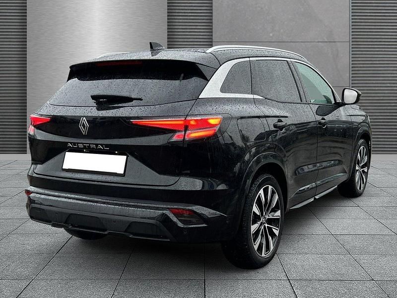 Gebraucht Renault Austral Techno 158 PS (116 kW) 2025 Blackpearlschwarz SUV