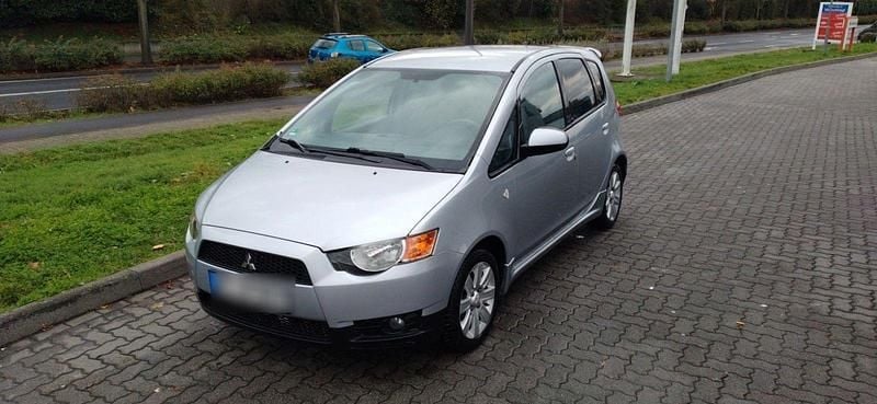 Silber Gebraucht 2013 Mitsubishi Colt Kleinwagen | 4.750 € (Superpreis) - Bild 1/4